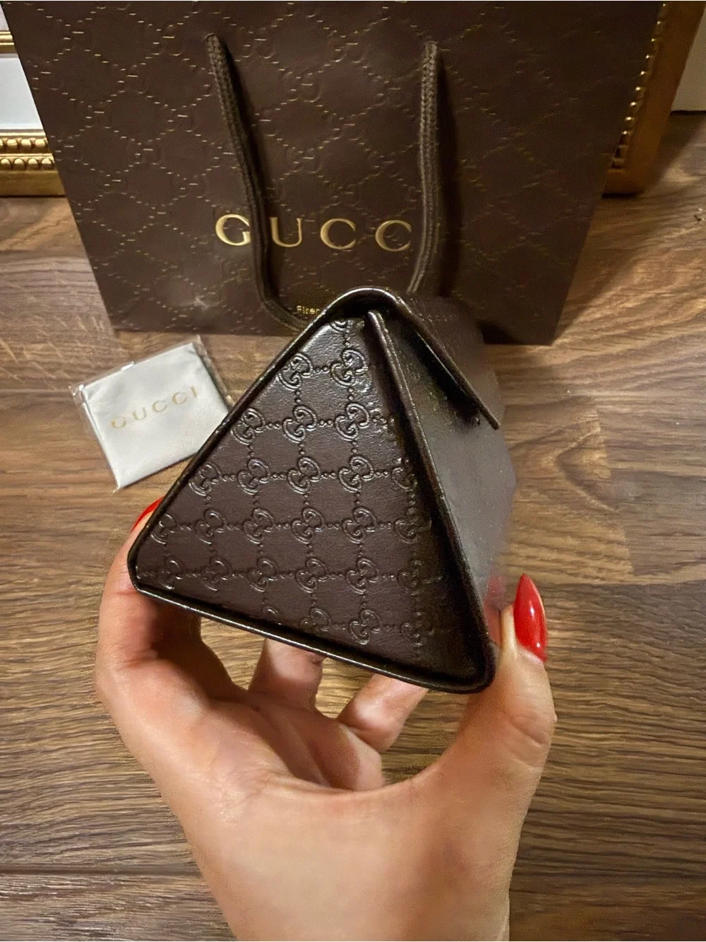 Gucci classic black